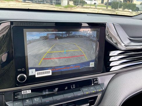 Used 2026 Toyota Camry SE w/ Convenience Package image 28