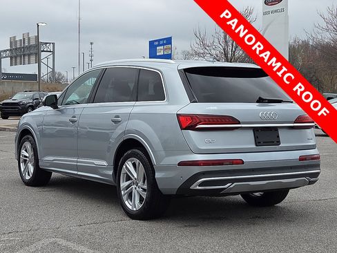 Used 2023 Audi Q7 Premium Plus image 4