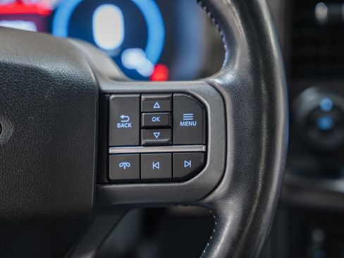 Certified 2022 Ford F150 Lariat w/ Equipment Group 502A High image 36