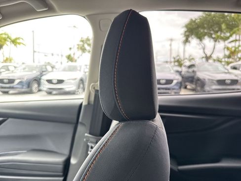 Used 2018 Subaru Crosstrek 2.0i Premium AWD/4WD image 16