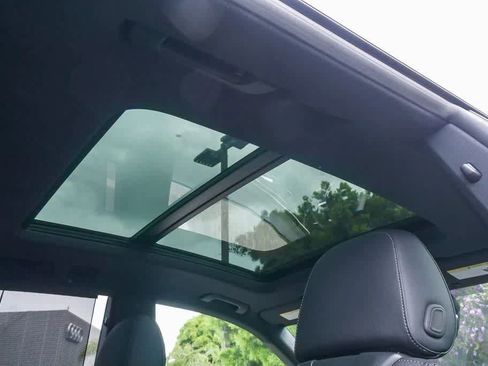 New 2026 Audi Q8 Premium Plus image 16