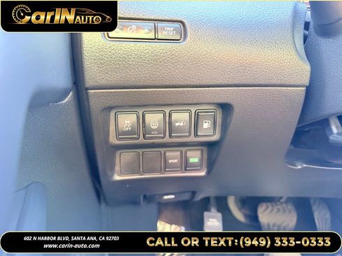 Used 2020 Nissan Rogue SV FWD image 20