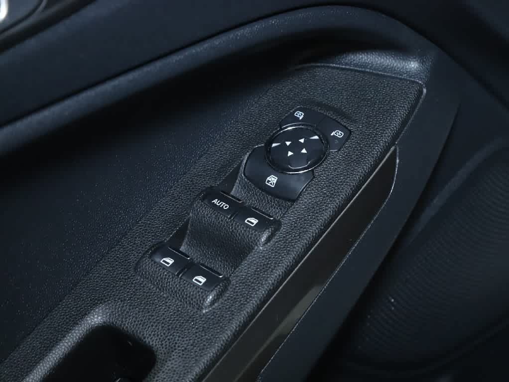 Used 2019 Ford EcoSport SE FWD image 16