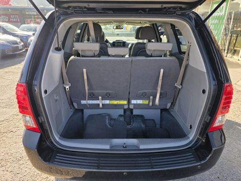Used 2012 Kia Sedona EX w/ Luxury Pkg image 30