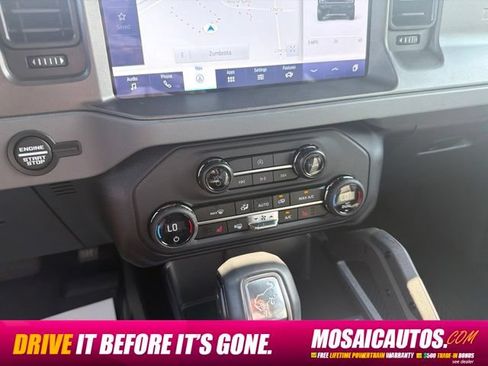 Used 2024 Ford Bronco Everglades AWD/4WD image 27