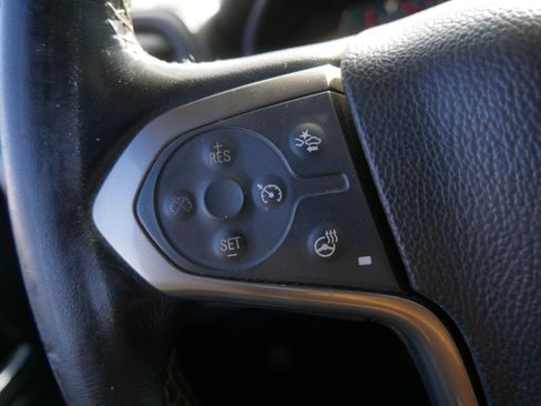 Used 2018 Chevrolet Silverado 1500 High Country image 25