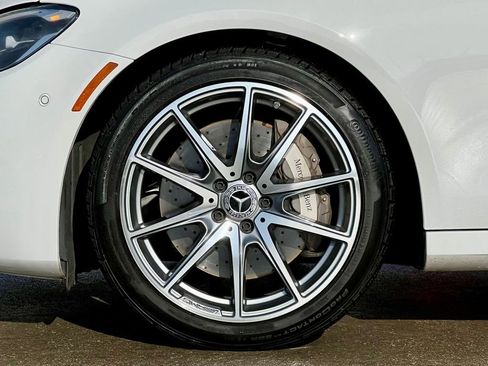 Certified 2022 Mercedes-Benz E 350 4MATIC Sedan image 9