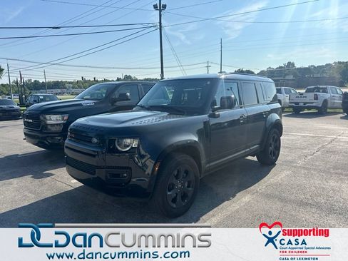 Used 2024 Land Rover Defender 110 X-Dynamic SE AWD/4WD image 1