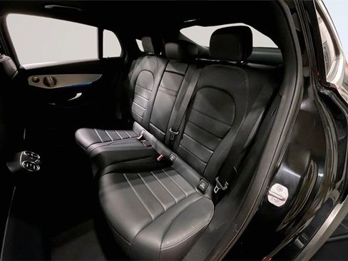 Used 2019 Mercedes-Benz GLC 300 4MATIC Coupe image 26