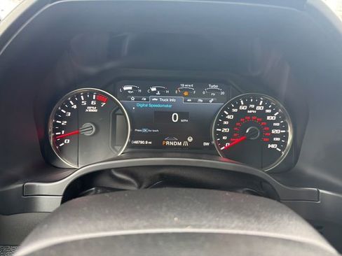 Used 2018 Ford F150 Raptor w/ Equipment Group 802A Luxury image 16