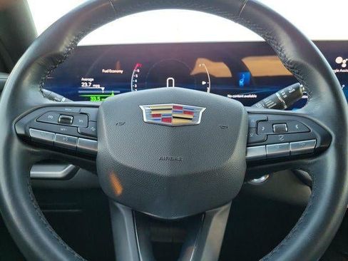 Certified 2024 Cadillac XT4 Luxury FWD image 19