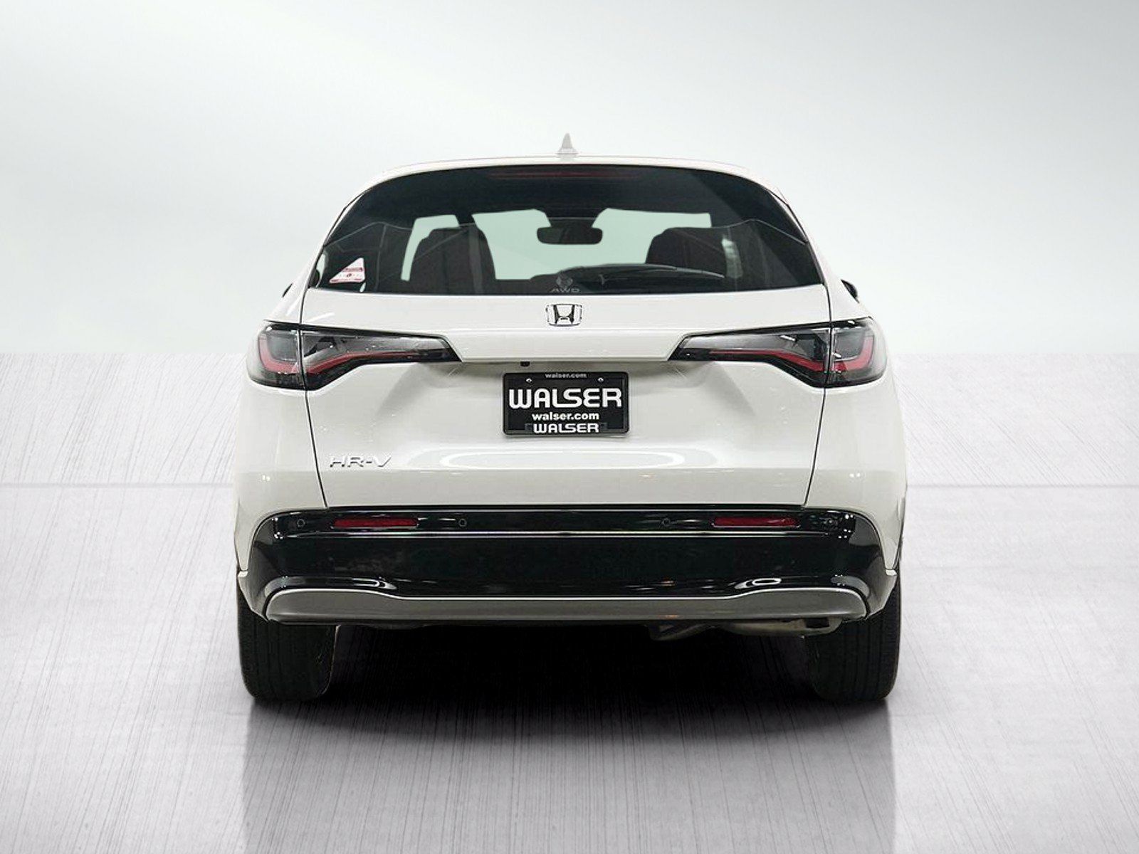 Used 2025 Honda HR-V EX-L image 4