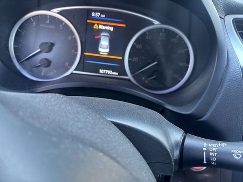 Used 2019 Nissan Sentra SV w/ Special Edition Package image 12