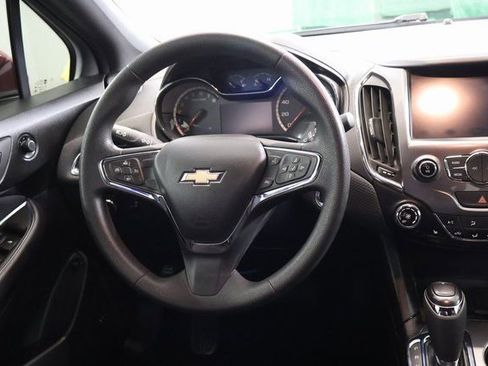Used 2017 Chevrolet Cruze LT w/ Sun And Sound Package image 15