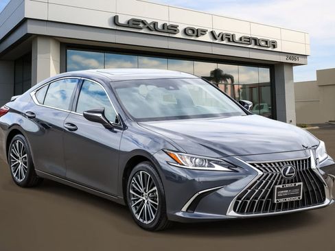 Certified 2025 Lexus ES 300h w/ Premium Package FWD image 5