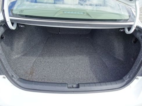 Used 2017 Honda Accord Touring image 27