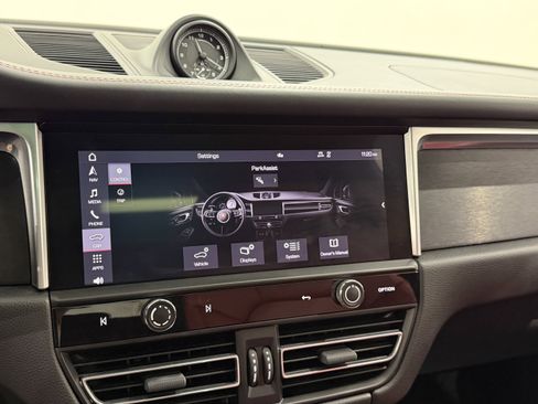 Certified 2023 Porsche Macan GTS AWD/4WD image 47