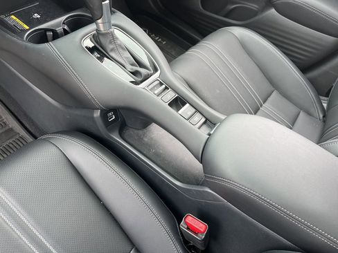 Certified 2023 Honda HR-V EX-L image 17