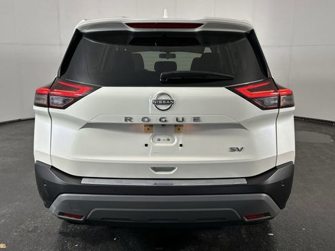 Certified 2023 Nissan Rogue SV image 10