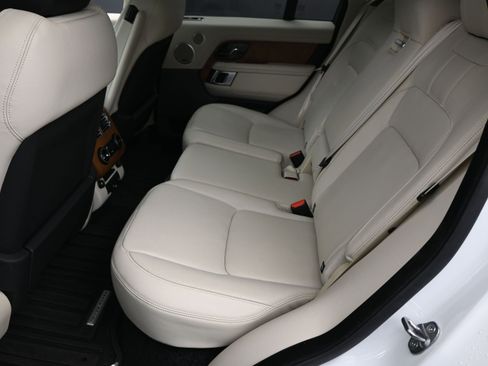 Used 2021 Land Rover Range Rover Westminster Edition image 6
