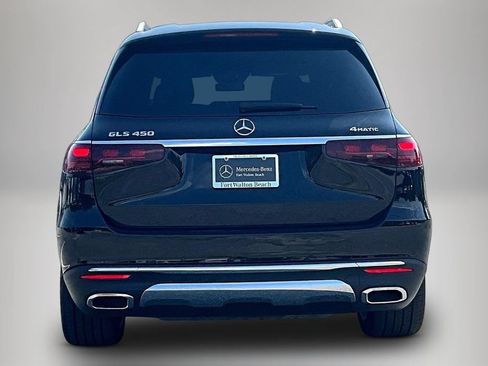 Used 2025 Mercedes-Benz GLS 450 4MATIC image 6