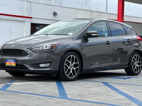Used 2018 Ford Focus SEL FWD image 8