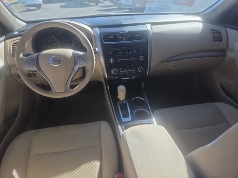 Used 2014 Nissan Altima 2.5 S image 7