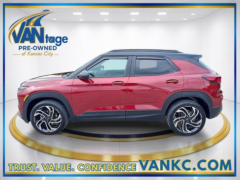 Certified 2025 Chevrolet TrailBlazer RS w/ Convenience Package AWD/4WD image 10