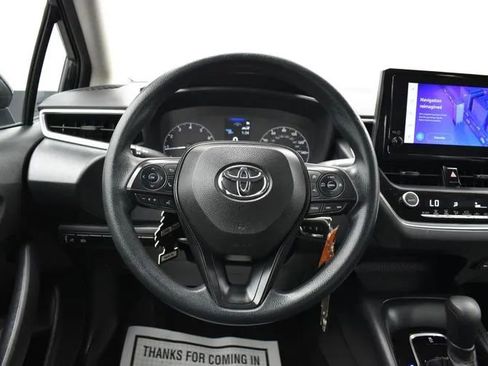 Used 2023 Toyota Corolla LE FWD image 19