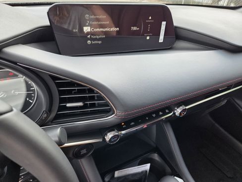 New 2026 MAZDA MAZDA3 Carbon image 23