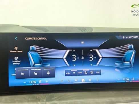 Used 2026 BMW X7 xDrive40i AWD/4WD image 56