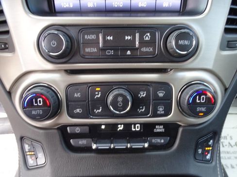 Used 2015 GMC Yukon XL 4x4 Denali image 38