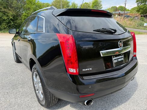 Used 2016 Cadillac SRX Luxury w/ Driver Awareness Package FWD image 3