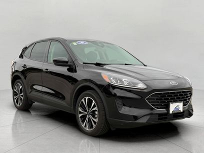 Used 2021 Ford Escape SE w/ SE Sport Appearance Package