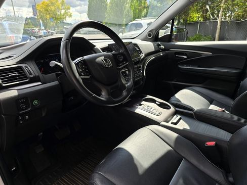 Used 2022 Honda Pilot Special Edition image 5