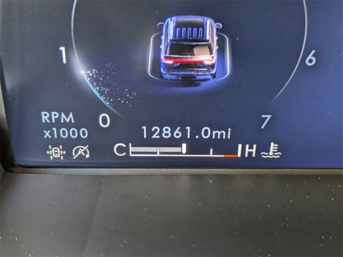 Certified 2024 Lincoln Navigator L Reserve image 33