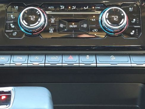 Used 2025 GMC Sierra 1500 Denali image 35