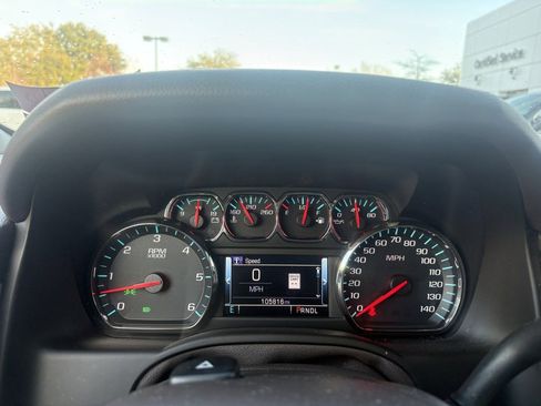 Used 2018 GMC Yukon SLT w/ Open Road Package image 18