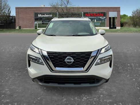 Certified 2023 Nissan Rogue SV w/ SV Premium B Package image 7