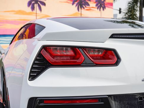 Used 2019 Chevrolet Corvette Stingray Coupe image 17