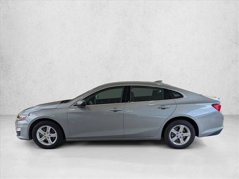Used 2024 Chevrolet Malibu LT FWD image 9