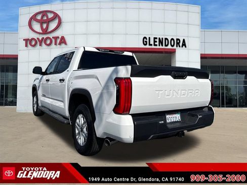 Used 2026 Toyota Tundra SR5 w/ SR5 Convenience Package RWD image 8