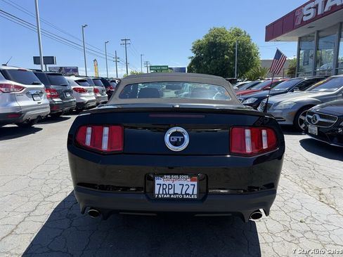 Used 2011 Ford Mustang GT Premium w/ Security Pkg RWD image 5