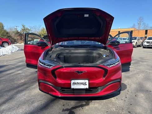 Used 2023 Ford Mustang Mach-E Premium image 26
