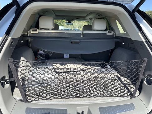 New 2026 Cadillac XT5 Premium Luxury image 11