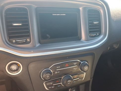 Used 2019 Dodge Charger SXT w/ Blacktop Package RWD image 20
