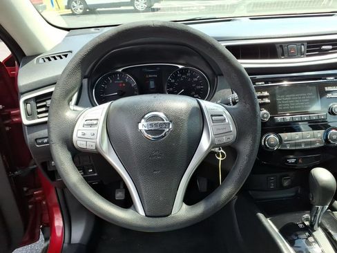 Used 2016 Nissan Rogue S AWD/4WD image 18