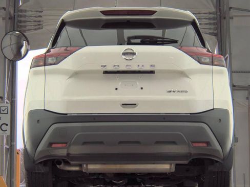 Used 2021 Nissan Rogue SV w/ Premium Package AWD/4WD image 8
