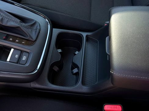 Certified 2025 Honda CR-V LX image 18