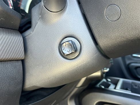 Certified 2023 Nissan Titan PRO-4X w/ Pro-4x Convenience Package image 18